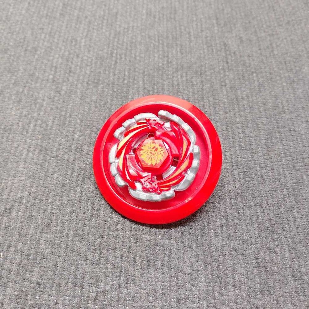 Hasbro Beyblade Destroyer Dome Cyclone Herculeo 105F Metal Fusion Red Gold Top